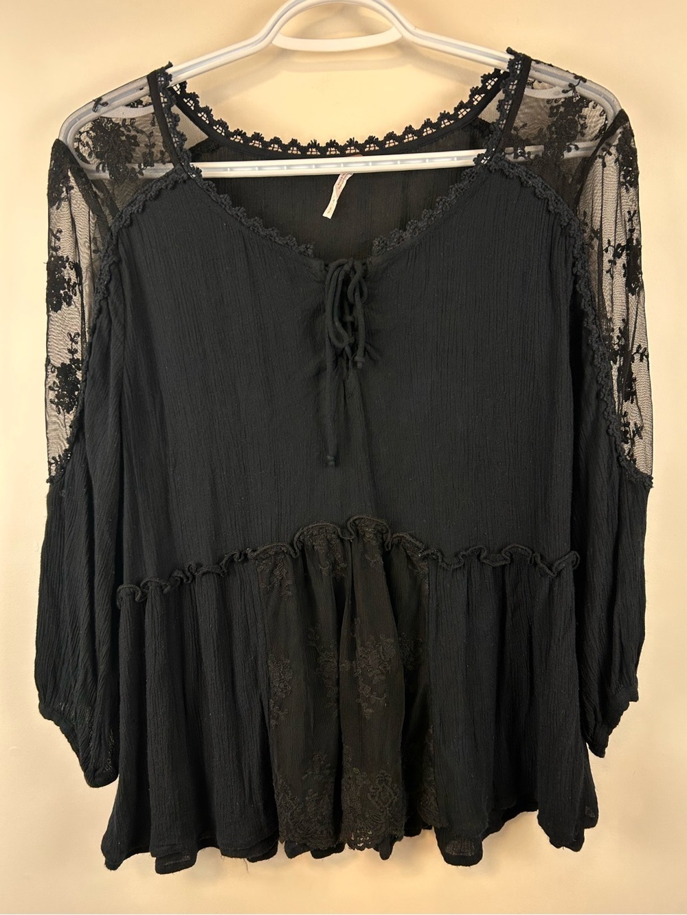 Free People Black Lace Sleeve Peasant Top Small Boho Babydoll shirt